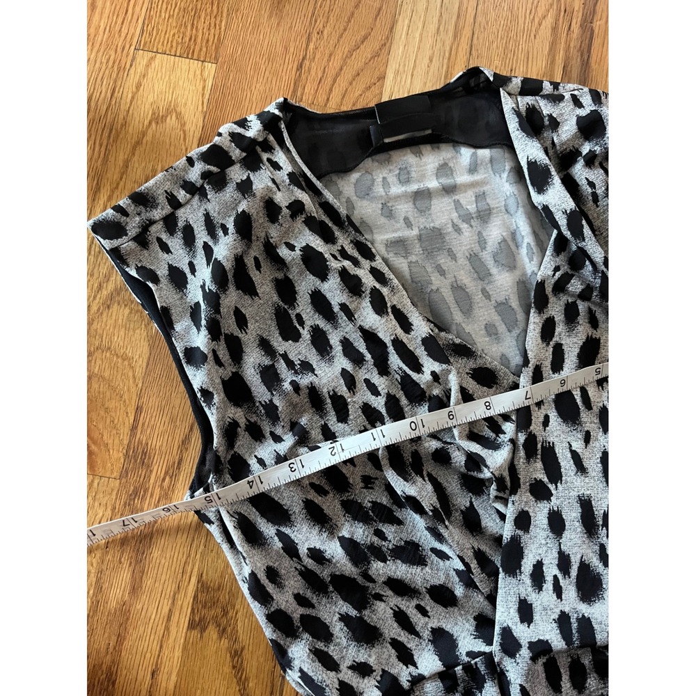 Isabel De Pedro Grey Black Leopard Print Twist Front V-Neck Midi Dress Size 6 b2 - Picture 6 of 8